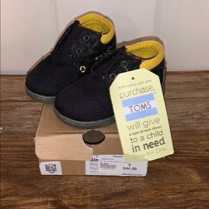 Toms Baby shoes